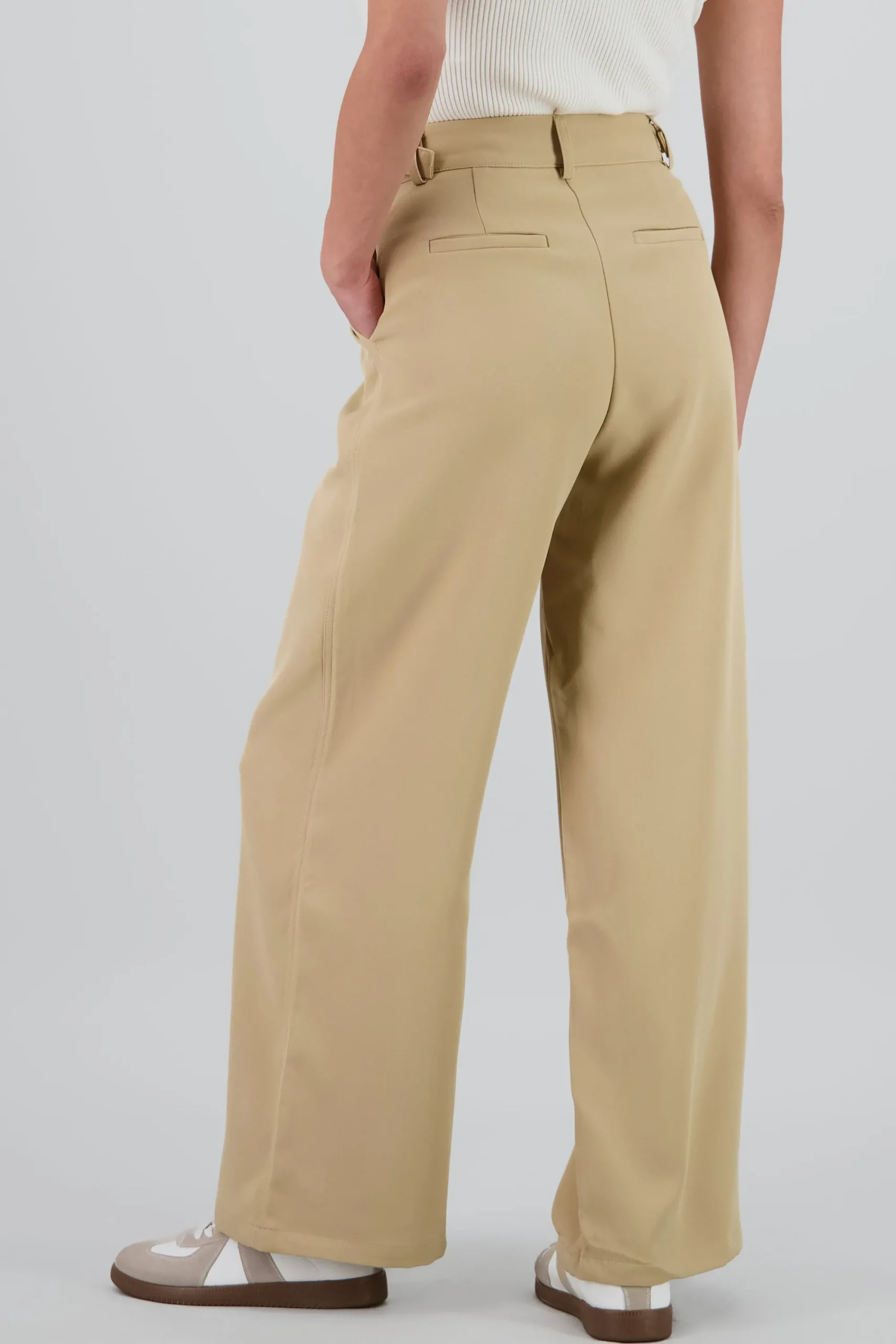 Shasa Wide Leg Pants with Waistband Detail