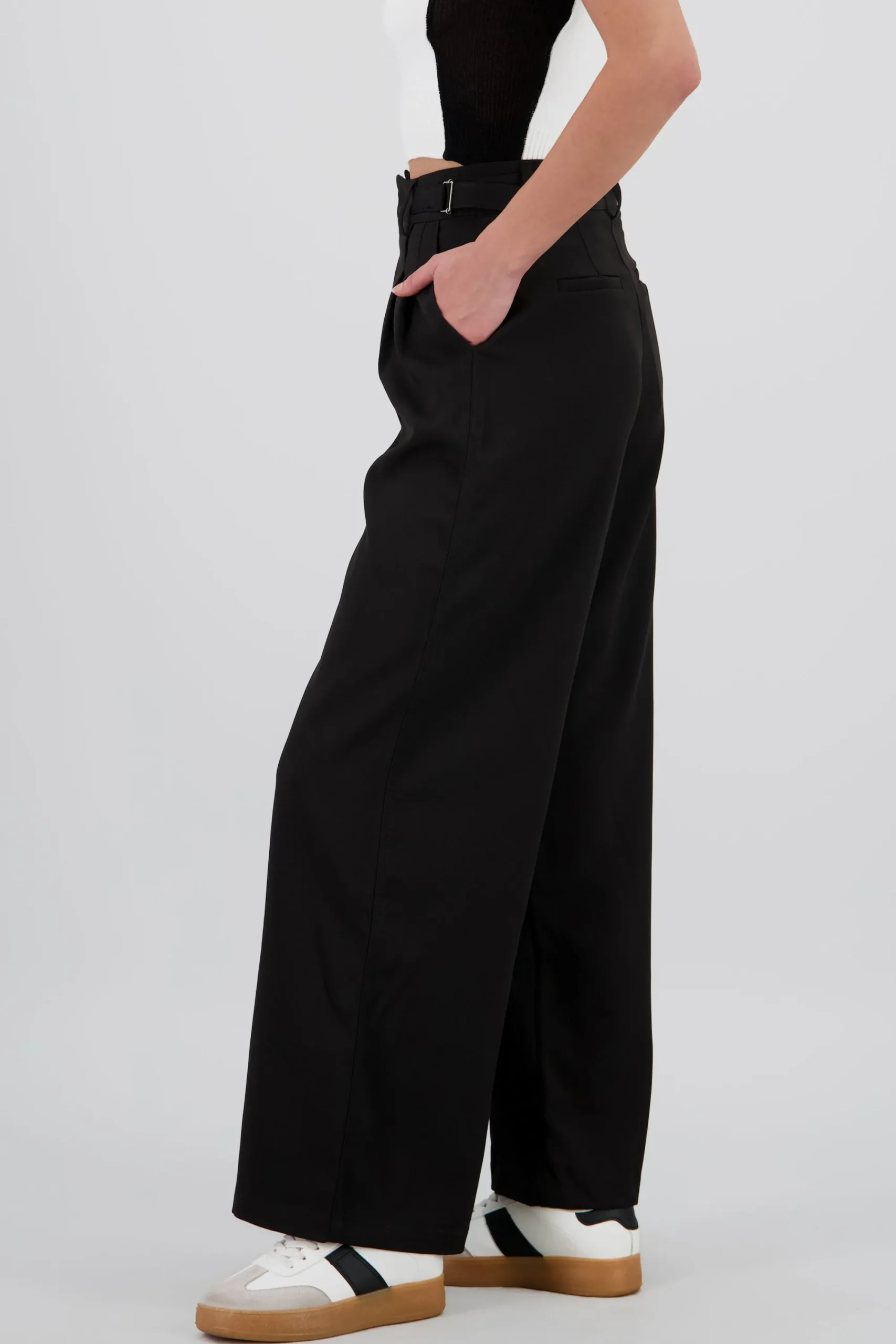 Shasa Wide Leg Pants with Waistband Detail