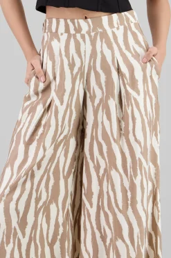 Shasa Wide Leg Printed Pants