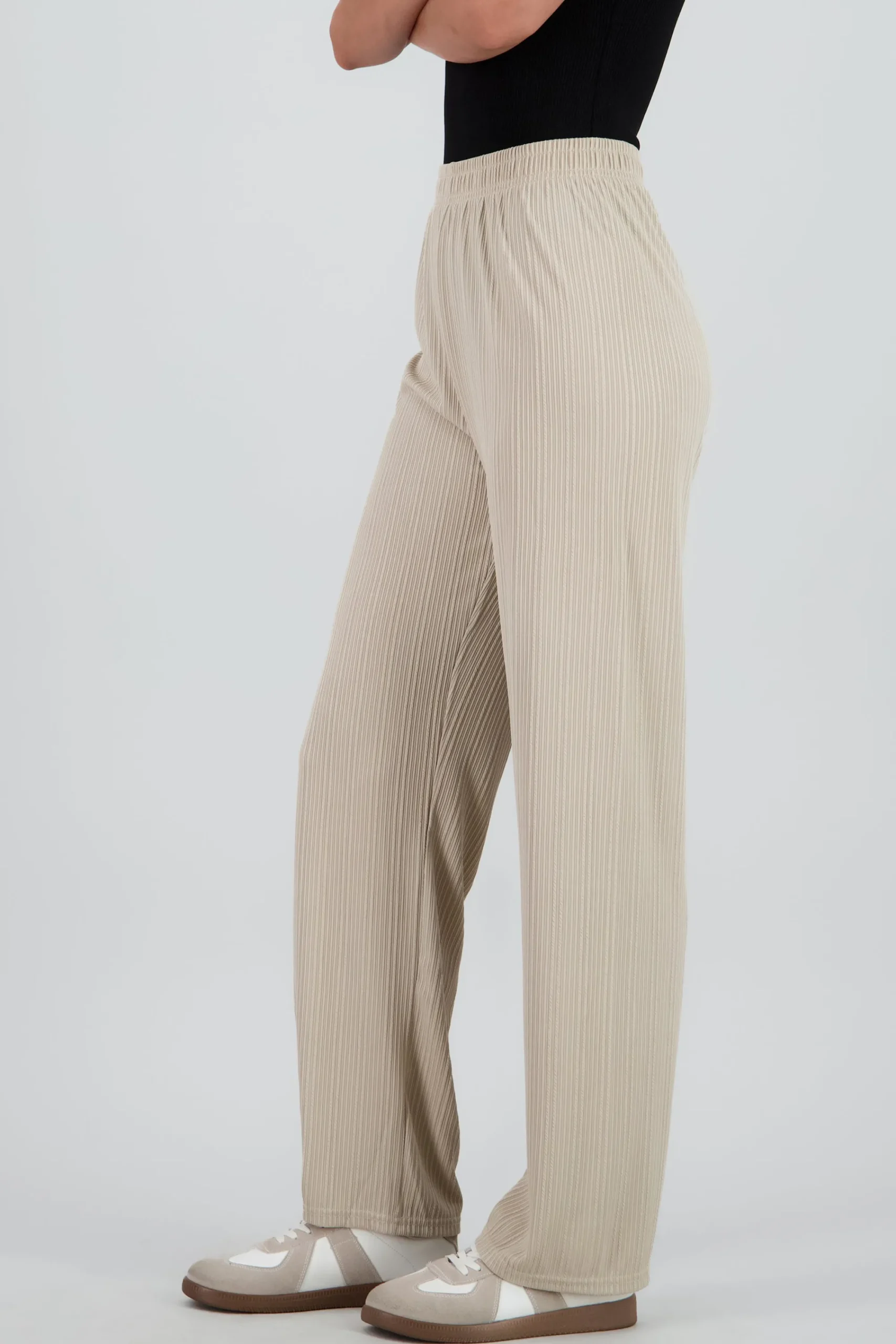 Shasa Wide Leg Solid Ribbed Pants