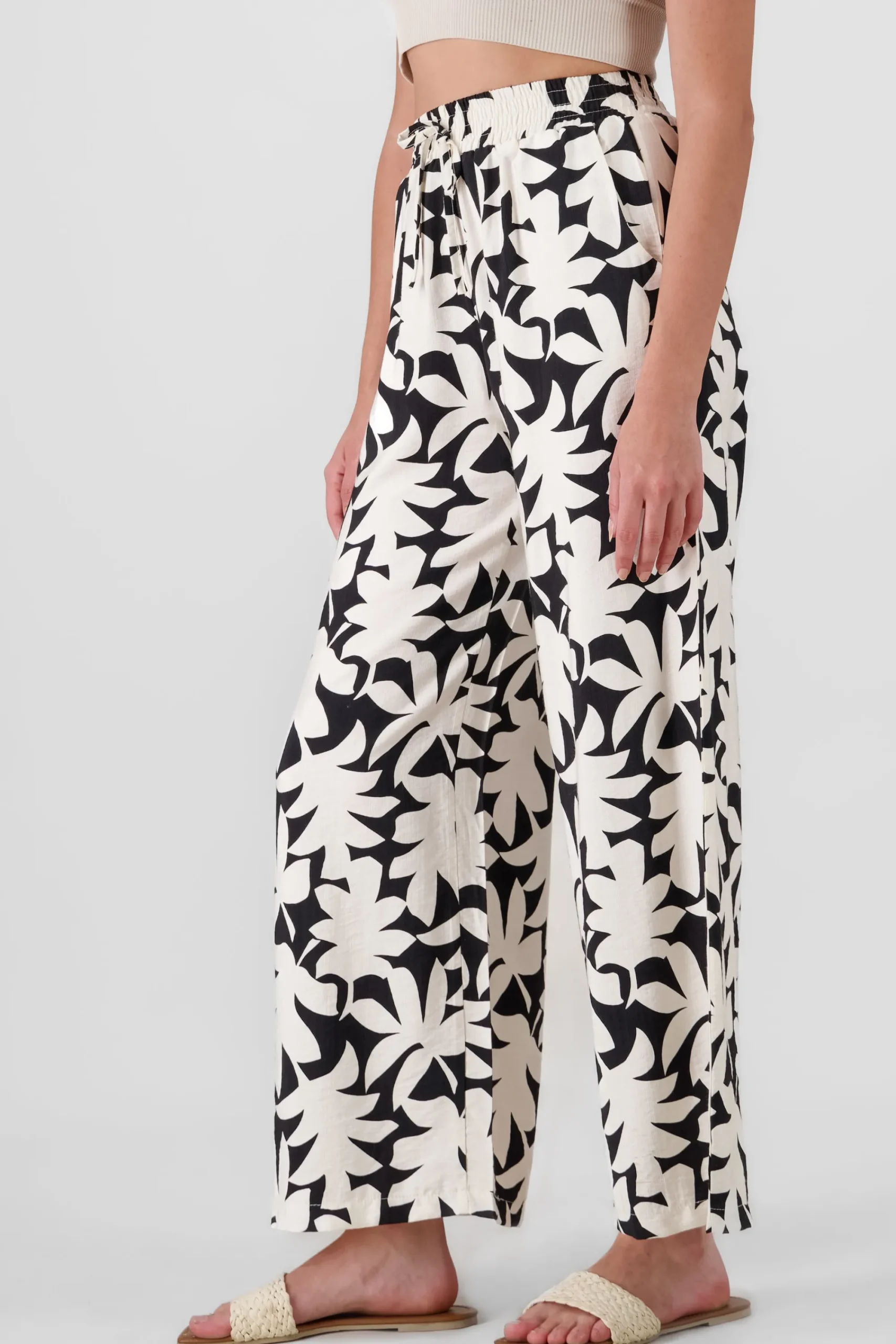 Shasa Wide Leg Tropical Print Pants