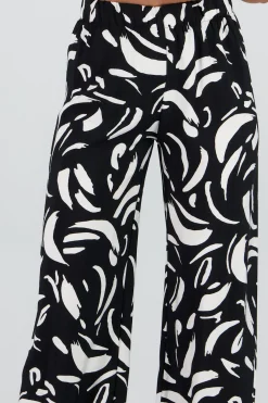 Shasa Wide Printed Pants