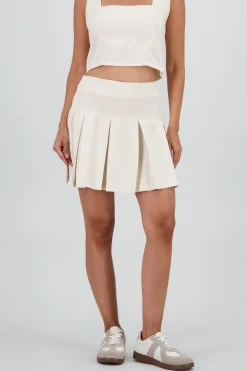 Shasa Wide Waistband and Pleats Mini Skirt